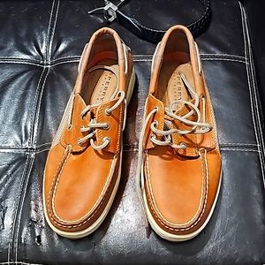 Sperry shoes.